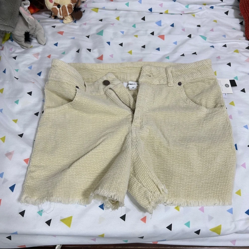 O’Neill Corduroy Shorts - Picture 2 of 4